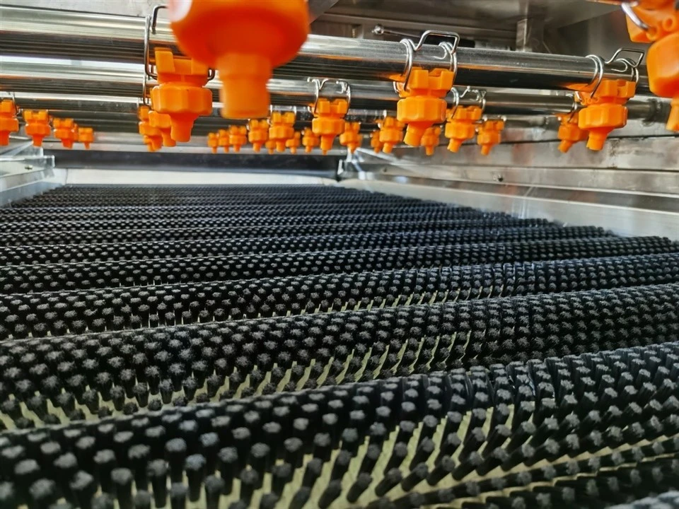 Brush & Spray Washer factory
